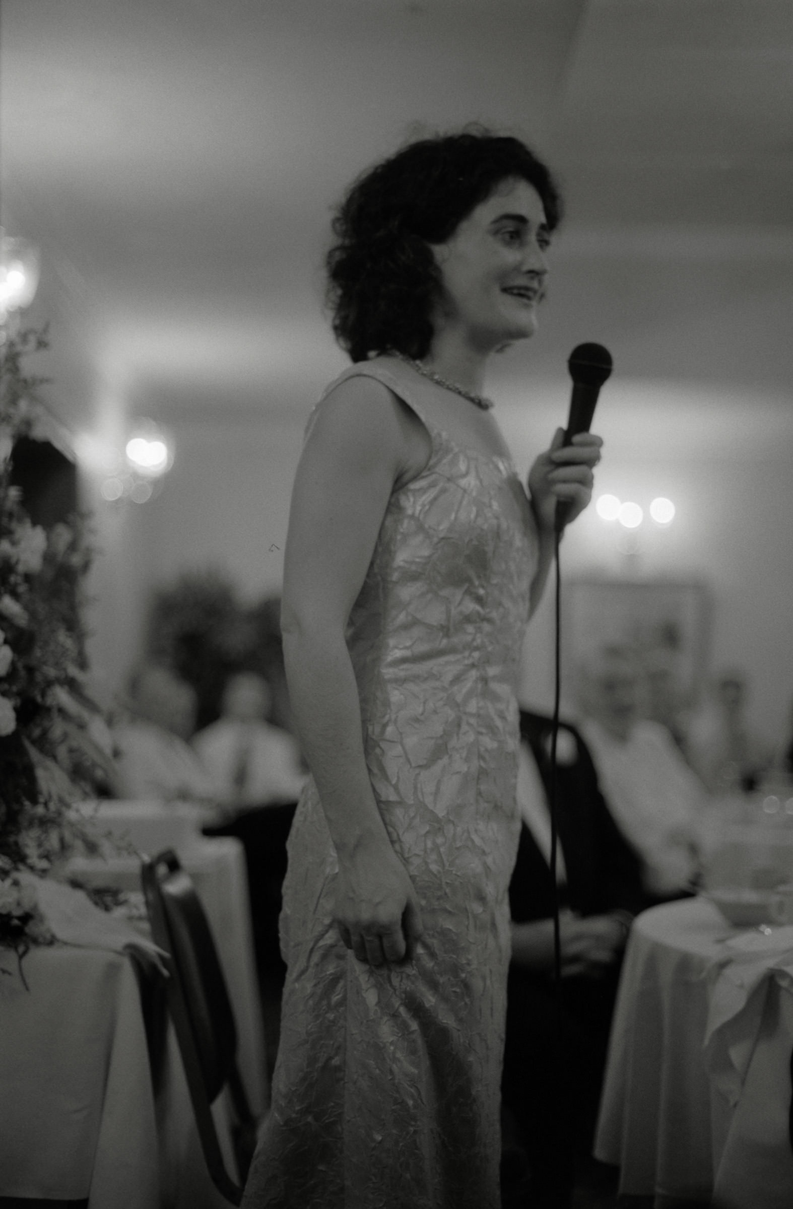 AHP F2001 05 002 sc240901 img08 NLP